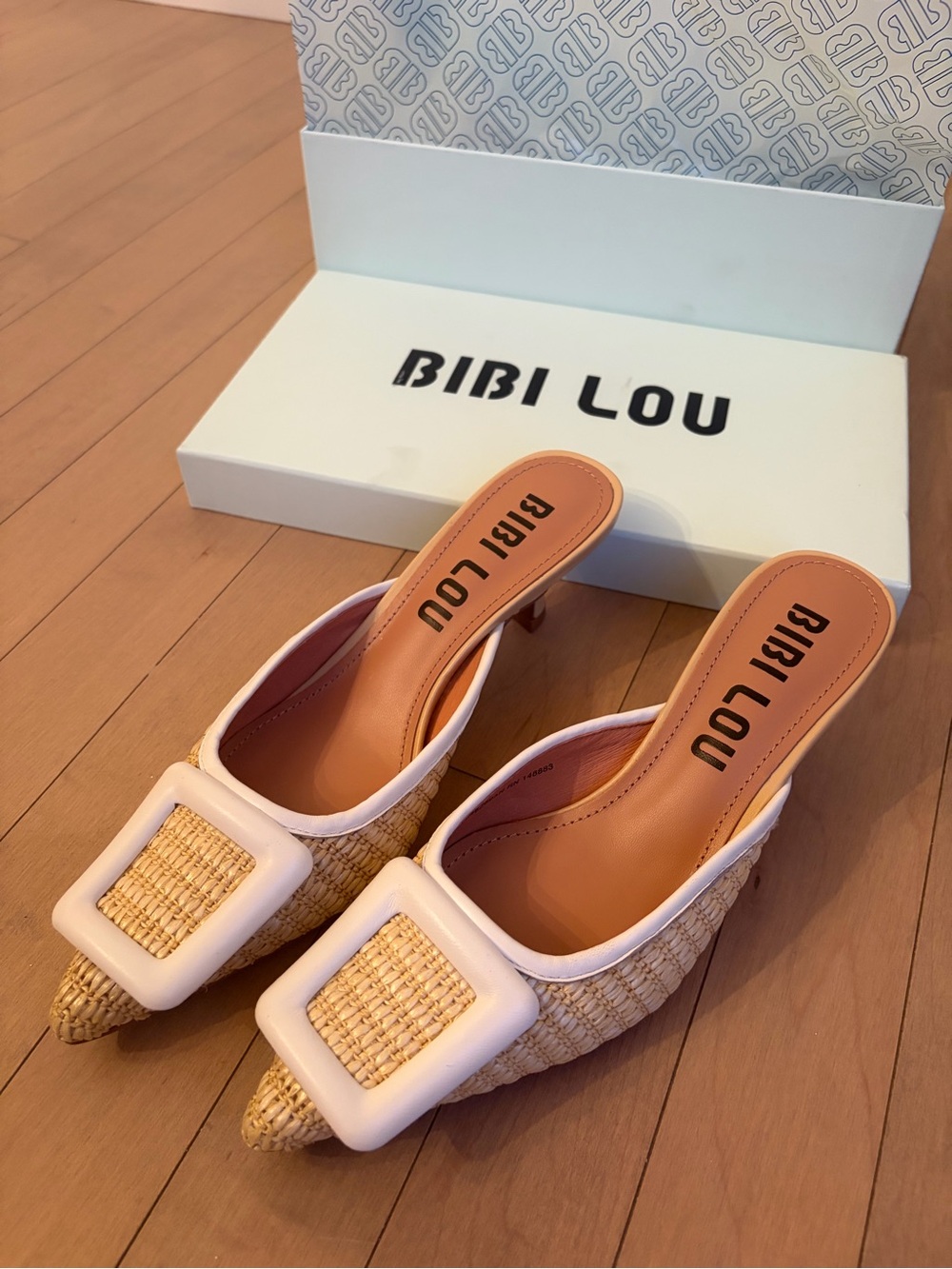 Bibi Lou Natural Woven Pointed Mule with White Trim
